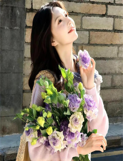 文化比较汉斯季默：好莱坞的反叛者：探索声音的环境营造与情绪表达 认识艺术的文化教育功能